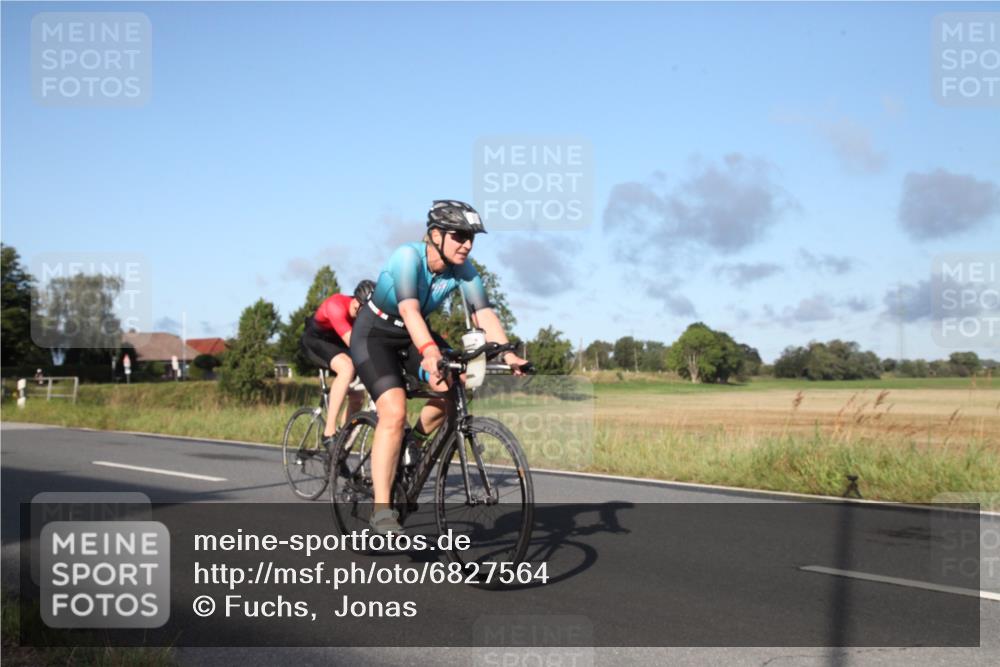 25.08.2024 - Elbe Triathlon Hamburg Fuchs,  Jonas http://msf.ph/oto/6827564 25.08.2024 09:14:32 Radfahren 90, 136, 403, 250 meine-sportfotos.de