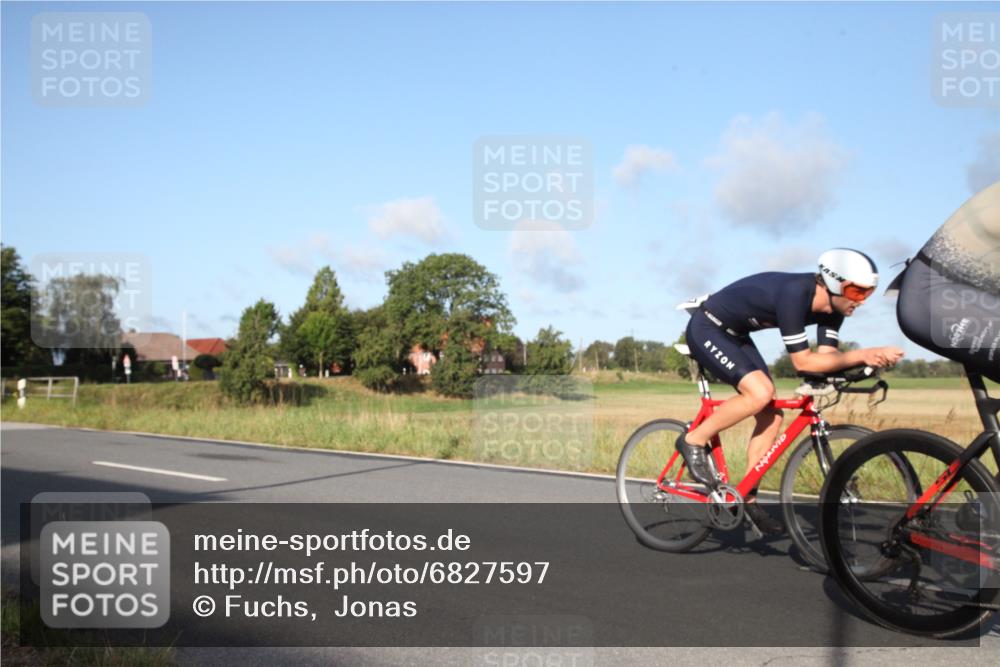 25.08.2024 - Elbe Triathlon Hamburg Fuchs,  Jonas http://msf.ph/oto/6827597 25.08.2024 09:15:10 Radfahren 85, 207, 98 meine-sportfotos.de