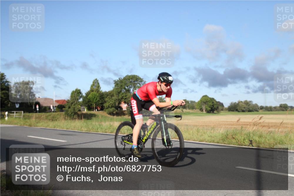 25.08.2024 - Elbe Triathlon Hamburg Fuchs,  Jonas http://msf.ph/oto/6827753 25.08.2024 09:18:39 Radfahren 228, 73, 50, 242 meine-sportfotos.de