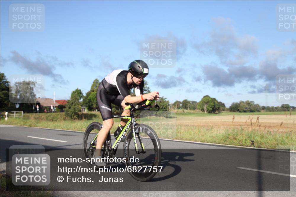 25.08.2024 - Elbe Triathlon Hamburg Fuchs,  Jonas http://msf.ph/oto/6827757 25.08.2024 09:18:55 Radfahren 164, 345, 200, 156, 155 meine-sportfotos.de
