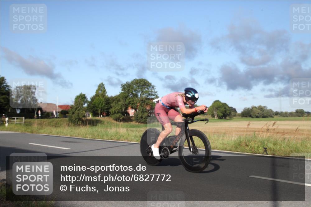 25.08.2024 - Elbe Triathlon Hamburg Fuchs,  Jonas http://msf.ph/oto/6827772 25.08.2024 09:19:12 Radfahren 53, 139, 176, 243, 268 meine-sportfotos.de