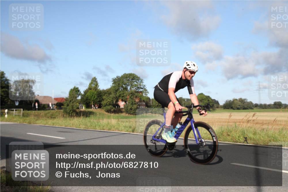 25.08.2024 - Elbe Triathlon Hamburg Fuchs,  Jonas http://msf.ph/oto/6827810 25.08.2024 09:20:16 Radfahren 263, 279, 322, 313 meine-sportfotos.de