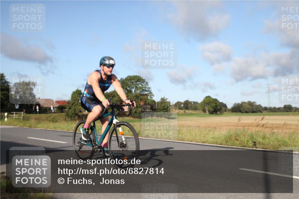 25.08.2024 - Elbe Triathlon Hamburg Fuchs,  Jonas http://msf.ph/oto/6827814 25.08.2024 09:20:17 Radfahren 263, 279, 322, 313 meine-sportfotos.de