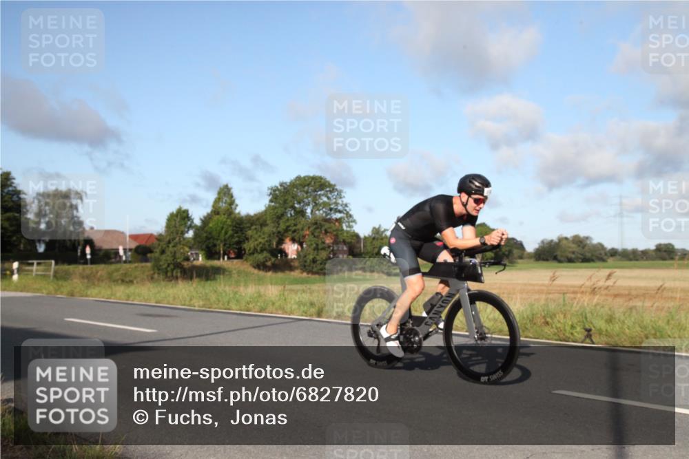 25.08.2024 - Elbe Triathlon Hamburg Fuchs,  Jonas http://msf.ph/oto/6827820 25.08.2024 09:20:21 Radfahren 263, 279, 322, 313 meine-sportfotos.de