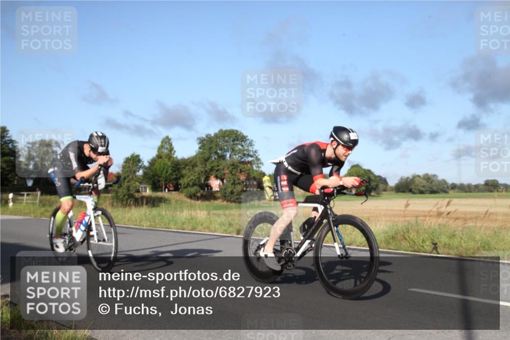25.08.2024 - Elbe Triathlon Hamburg Fuchs,  Jonas http://msf.ph/oto/6827923 25.08.2024 09:22:17 Radfahren 184, 37, 169, 179, 62, 440 meine-sportfotos.de