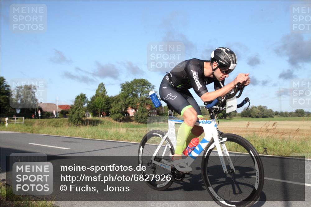 25.08.2024 - Elbe Triathlon Hamburg Fuchs,  Jonas http://msf.ph/oto/6827926 25.08.2024 09:22:17 Radfahren 184, 37, 169, 179, 62, 440 meine-sportfotos.de