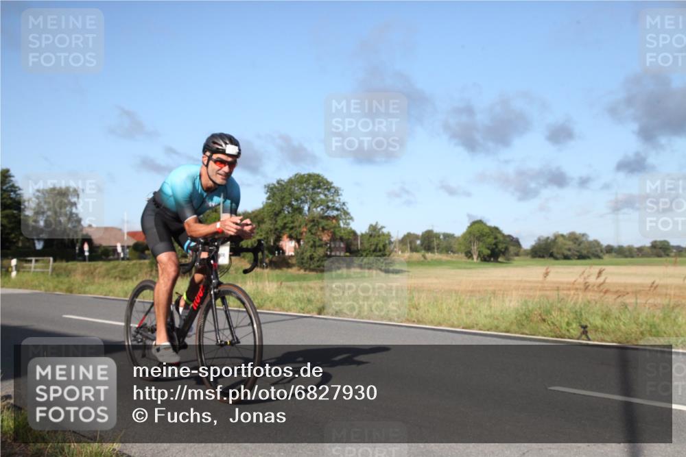 25.08.2024 - Elbe Triathlon Hamburg Fuchs,  Jonas http://msf.ph/oto/6827930 25.08.2024 09:22:18 Radfahren 184, 37, 169, 179, 62, 440 meine-sportfotos.de