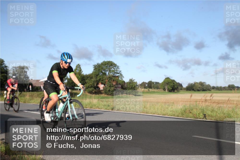 25.08.2024 - Elbe Triathlon Hamburg Fuchs,  Jonas http://msf.ph/oto/6827939 25.08.2024 09:22:27 Radfahren 62, 440, 410, 128, 75 meine-sportfotos.de