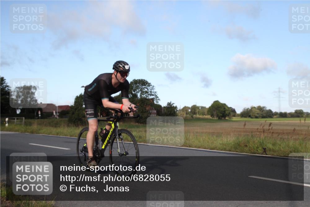 25.08.2024 - Elbe Triathlon Hamburg Fuchs,  Jonas http://msf.ph/oto/6828055 25.08.2024 09:24:40 Radfahren 465, 205, 161, 160, 261, 248 meine-sportfotos.de