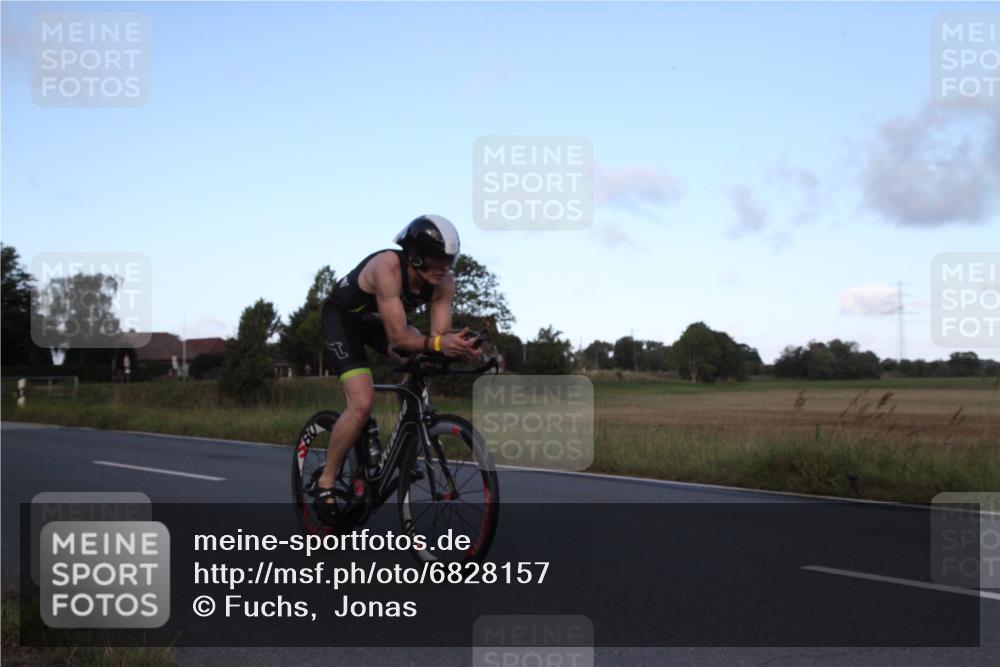 25.08.2024 - Elbe Triathlon Hamburg Fuchs,  Jonas http://msf.ph/oto/6828157 25.08.2024 09:26:23 Radfahren 54, 83, 194, 217, 244, 193 meine-sportfotos.de