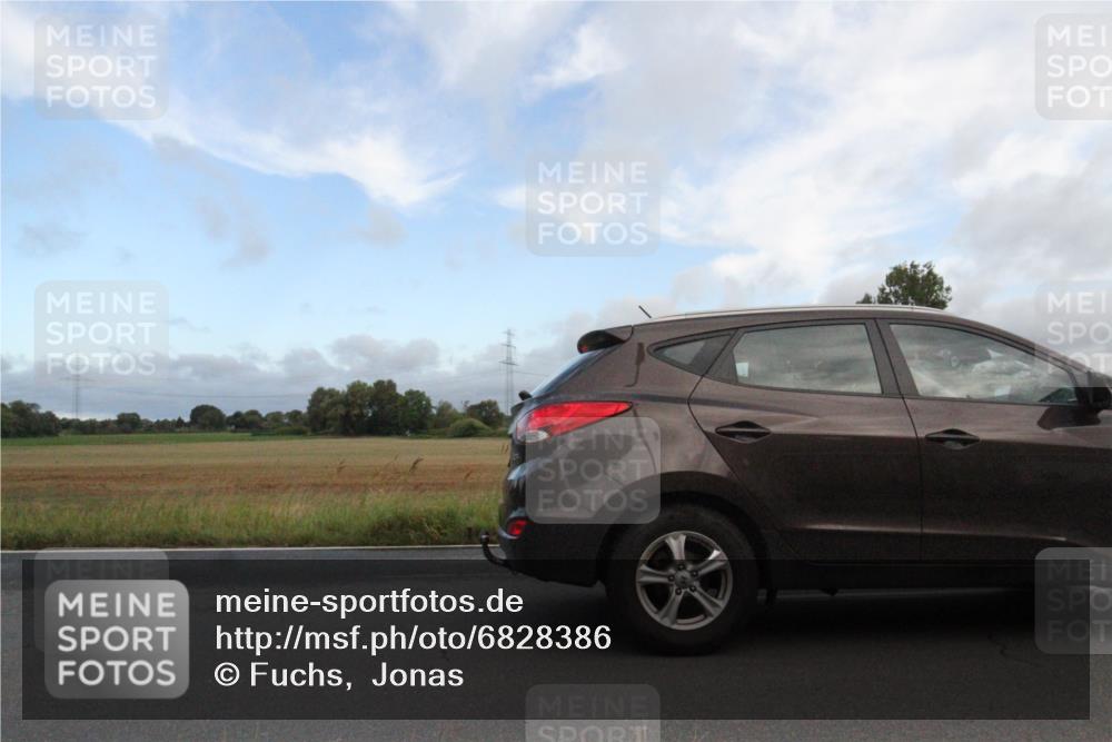 25.08.2024 - Elbe Triathlon Hamburg Fuchs,  Jonas http://msf.ph/oto/6828386 25.08.2024 08:38:05 Radfahren 82 meine-sportfotos.de