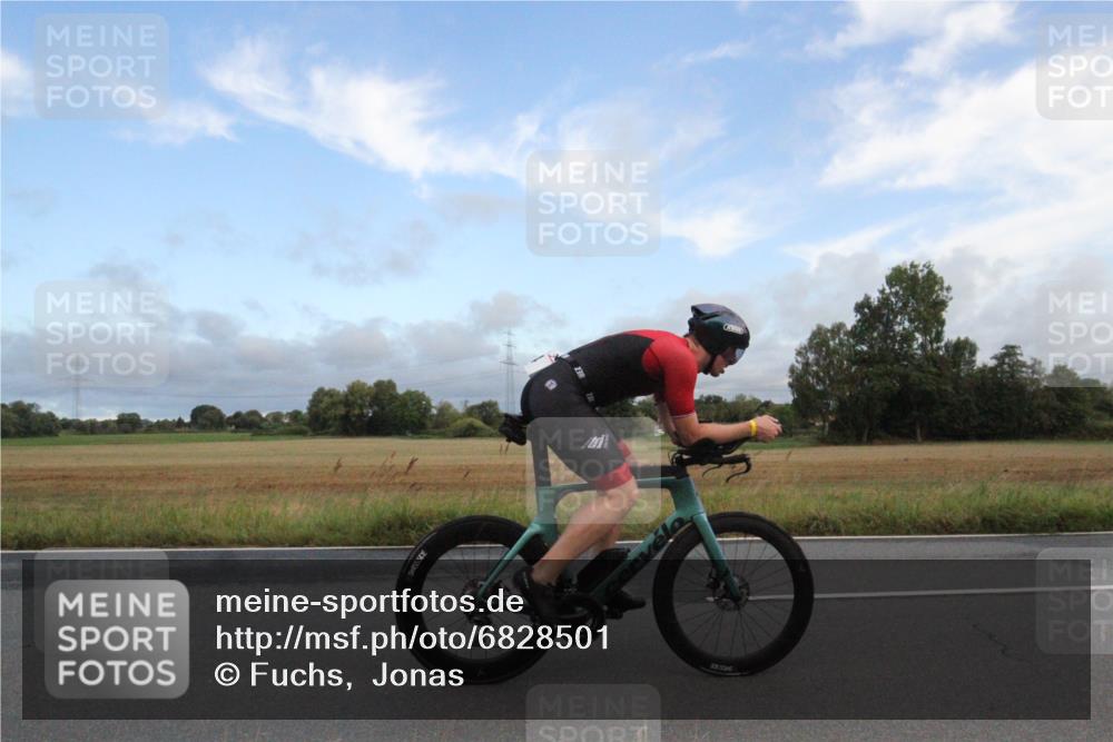 25.08.2024 - Elbe Triathlon Hamburg Fuchs,  Jonas http://msf.ph/oto/6828501 25.08.2024 08:43:04 Radfahren 52, 84 meine-sportfotos.de