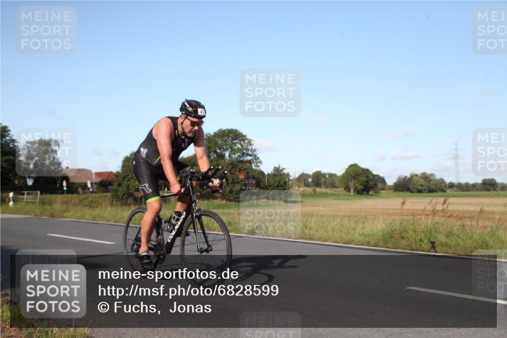 25.08.2024 - Elbe Triathlon Hamburg Fuchs,  Jonas http://msf.ph/oto/6828599 25.08.2024 09:32:03 Radfahren 396, 229, 423, 206, 345, 391 meine-sportfotos.de