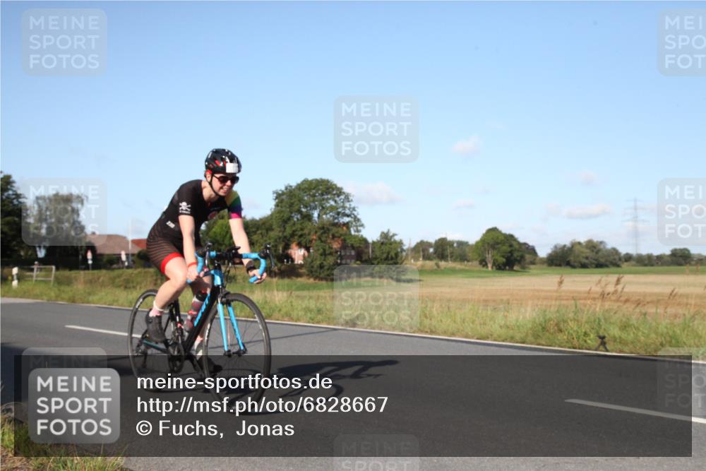 25.08.2024 - Elbe Triathlon Hamburg Fuchs,  Jonas http://msf.ph/oto/6828667 25.08.2024 09:32:46 Radfahren 441, 177 meine-sportfotos.de