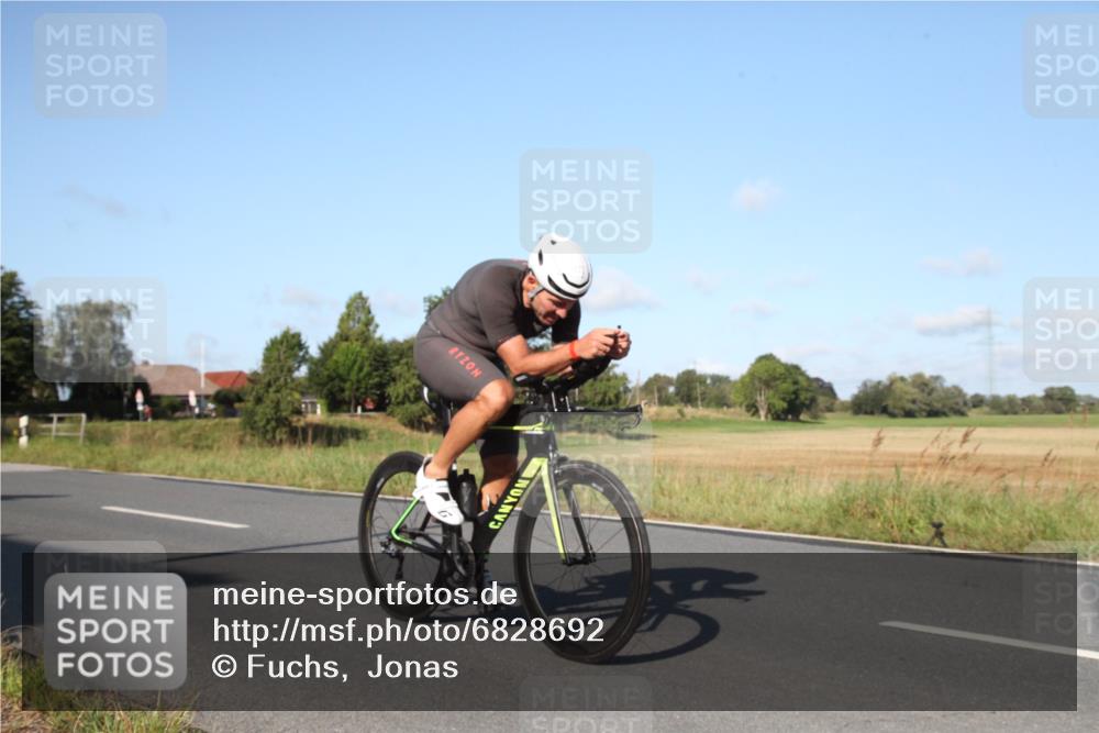 25.08.2024 - Elbe Triathlon Hamburg Fuchs,  Jonas http://msf.ph/oto/6828692 25.08.2024 09:33:23 Radfahren 172, 313, 108, 364 meine-sportfotos.de
