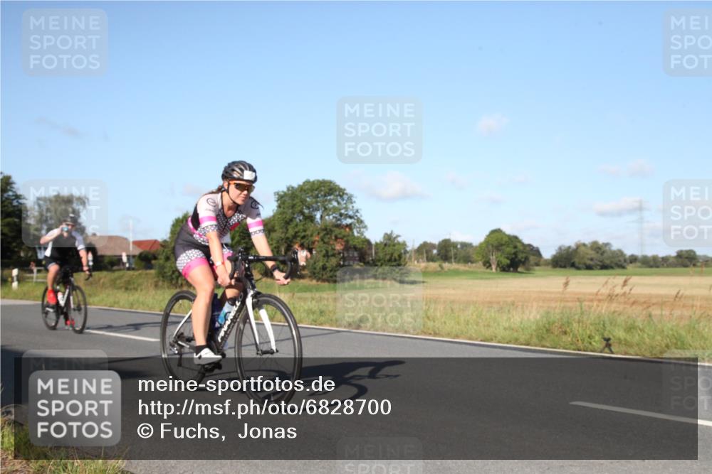 25.08.2024 - Elbe Triathlon Hamburg Fuchs,  Jonas http://msf.ph/oto/6828700 25.08.2024 09:33:26 Radfahren 172, 313, 108, 364, 486, 353 meine-sportfotos.de
