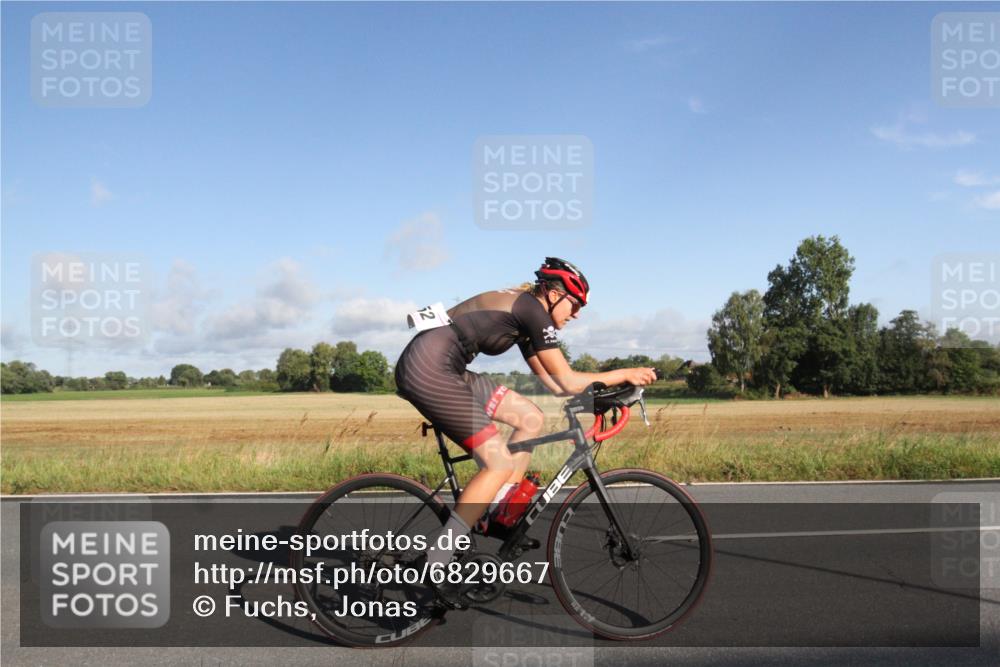 25.08.2024 - Elbe Triathlon Hamburg Fuchs,  Jonas http://msf.ph/oto/6829667 25.08.2024 09:12:22 Radfahren 182, 152, 215, 150 meine-sportfotos.de