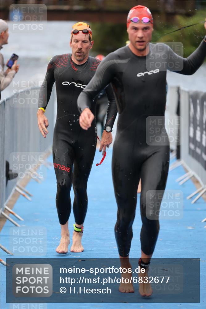25.08.2024 - Elbe Triathlon Hamburg H.Heesch http://msf.ph/oto/6832677 25.08.2024 08:31:55 Schwimmen 34, 39, 40, 71, 75, 81, 89, 92, 100 meine-sportfotos.de