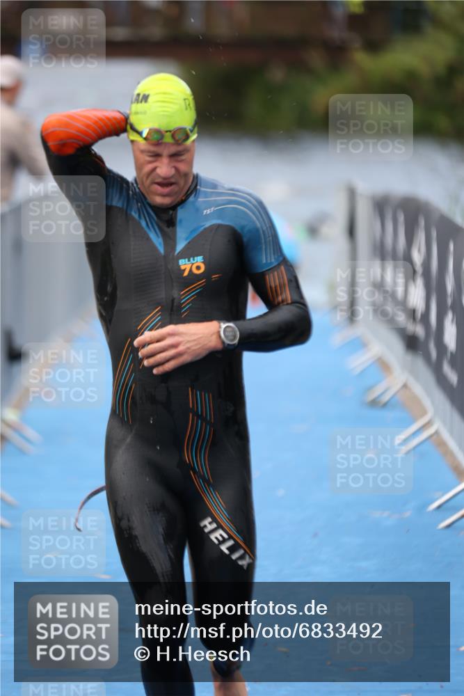 25.08.2024 - Elbe Triathlon Hamburg H.Heesch http://msf.ph/oto/6833492 25.08.2024 08:32:57 Schwimmen 50, 91, 99, 105 meine-sportfotos.de