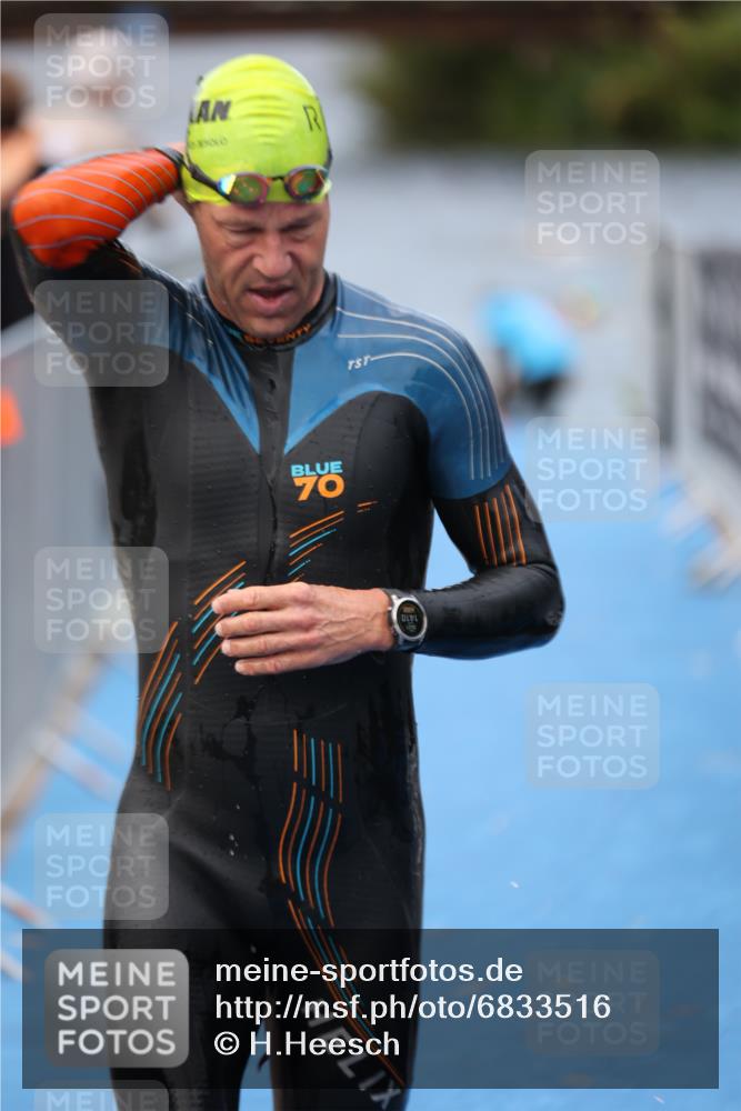 25.08.2024 - Elbe Triathlon Hamburg H.Heesch http://msf.ph/oto/6833516 25.08.2024 08:32:57 Schwimmen 50, 91, 99, 105 meine-sportfotos.de