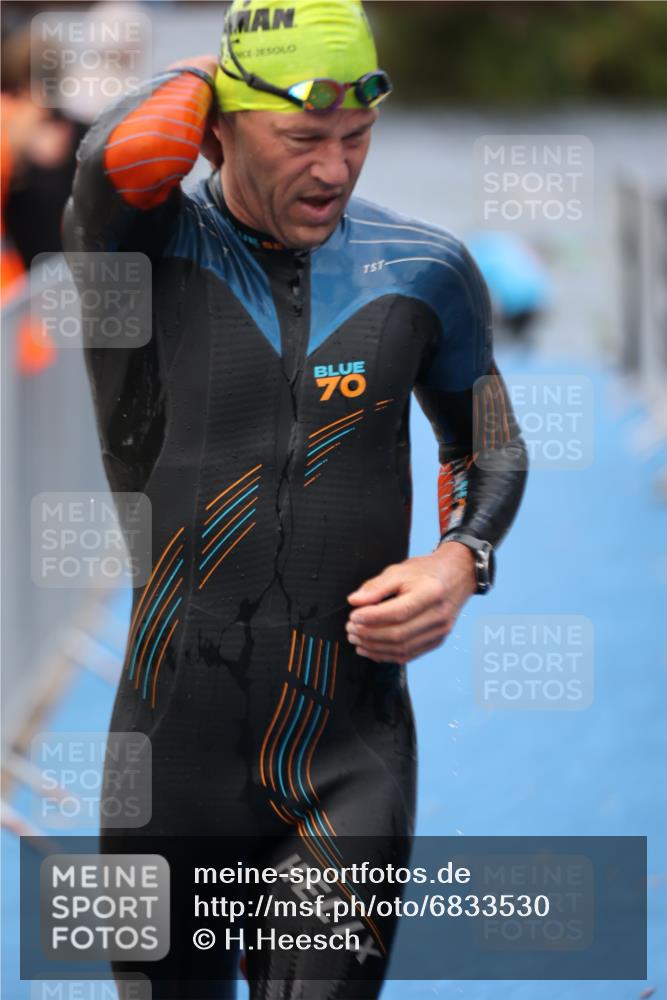 25.08.2024 - Elbe Triathlon Hamburg H.Heesch http://msf.ph/oto/6833530 25.08.2024 08:32:58 Schwimmen 50, 91, 99, 105 meine-sportfotos.de