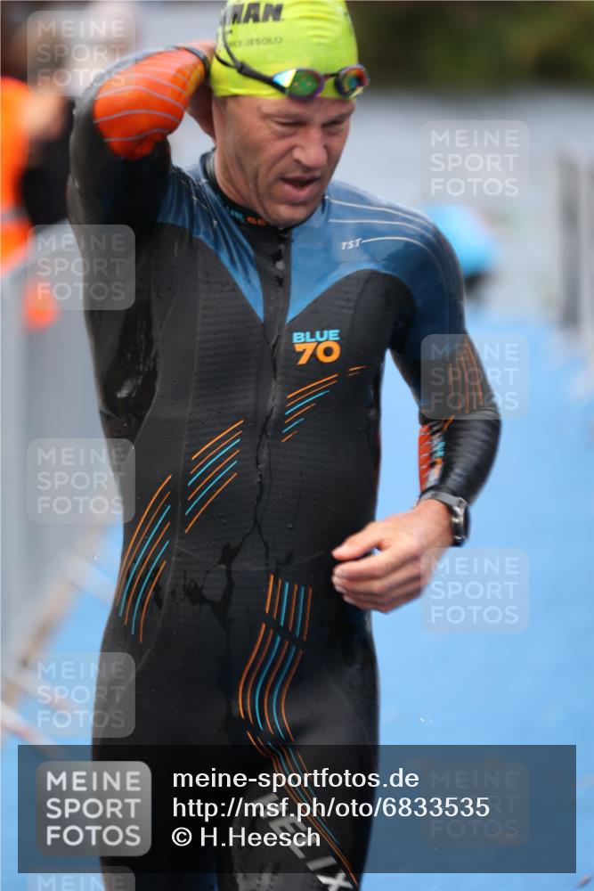 25.08.2024 - Elbe Triathlon Hamburg H.Heesch http://msf.ph/oto/6833535 25.08.2024 08:32:58 Schwimmen 50, 91, 99, 105 meine-sportfotos.de