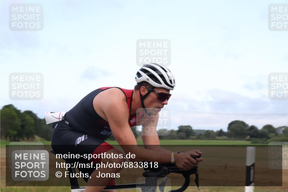 25.08.2024 - Elbe Triathlon Hamburg Fuchs,  Jonas http://msf.ph/oto/6833818 25.08.2024 08:34:23 Radfahren 85 meine-sportfotos.de