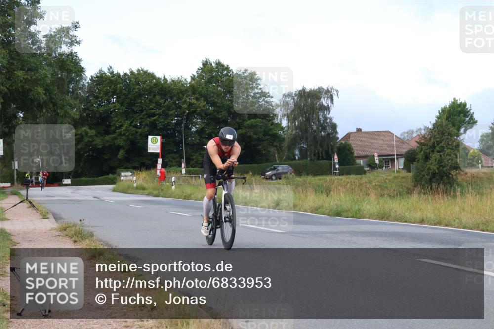 25.08.2024 - Elbe Triathlon Hamburg Fuchs,  Jonas http://msf.ph/oto/6833953 25.08.2024 08:37:55 Radfahren 78, 82 meine-sportfotos.de