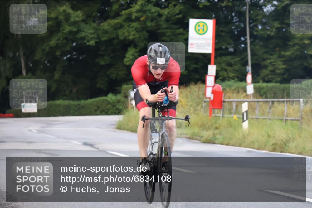 25.08.2024 - Elbe Triathlon Hamburg Fuchs,  Jonas http://msf.ph/oto/6834108 25.08.2024 08:38:38 Radfahren 106, 79 meine-sportfotos.de
