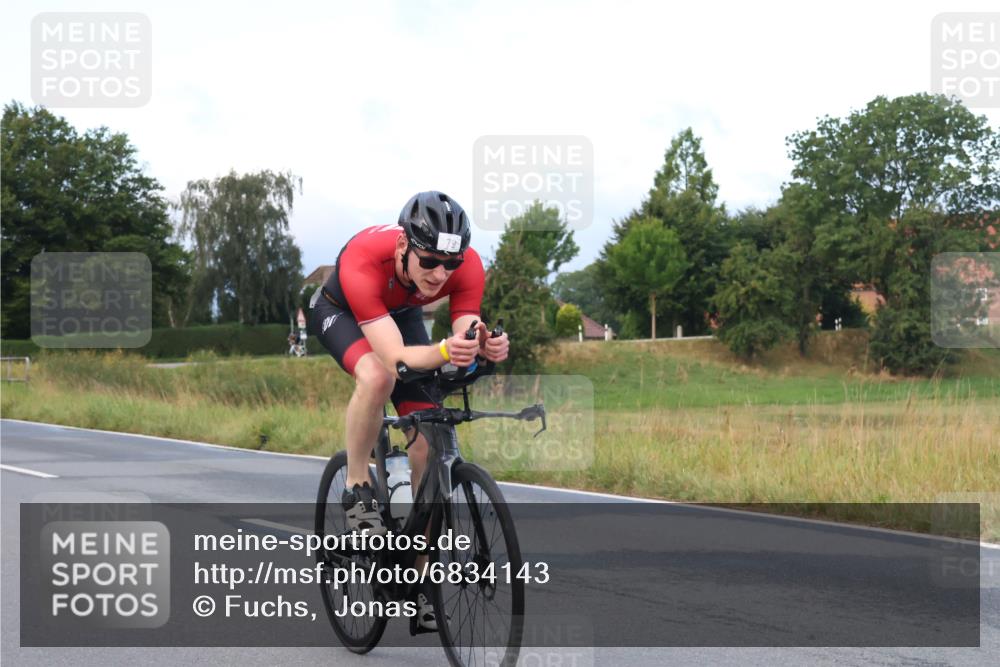 25.08.2024 - Elbe Triathlon Hamburg Fuchs,  Jonas http://msf.ph/oto/6834143 25.08.2024 08:38:39 Radfahren 106, 79 meine-sportfotos.de