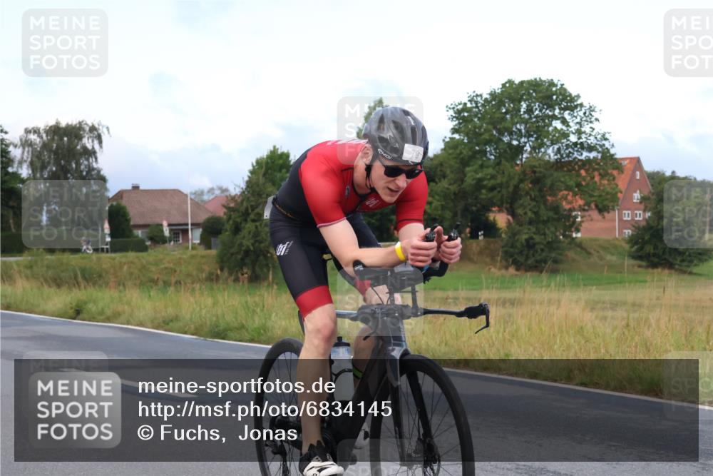25.08.2024 - Elbe Triathlon Hamburg Fuchs,  Jonas http://msf.ph/oto/6834145 25.08.2024 08:38:39 Radfahren 106, 79 meine-sportfotos.de