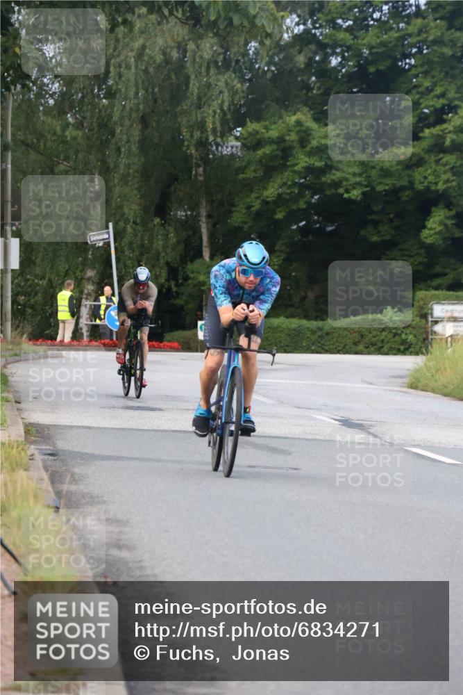 25.08.2024 - Elbe Triathlon Hamburg Fuchs,  Jonas http://msf.ph/oto/6834271 25.08.2024 08:39:58 Radfahren 71, 100 meine-sportfotos.de