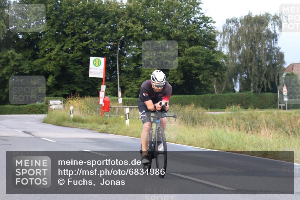 25.08.2024 - Elbe Triathlon Hamburg Fuchs,  Jonas http://msf.ph/oto/6834986 25.08.2024 08:41:19 Radfahren 91, 76 meine-sportfotos.de