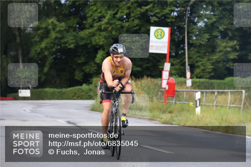 25.08.2024 - Elbe Triathlon Hamburg Fuchs,  Jonas http://msf.ph/oto/6835045 25.08.2024 08:41:23 Radfahren 91, 76, 99 meine-sportfotos.de