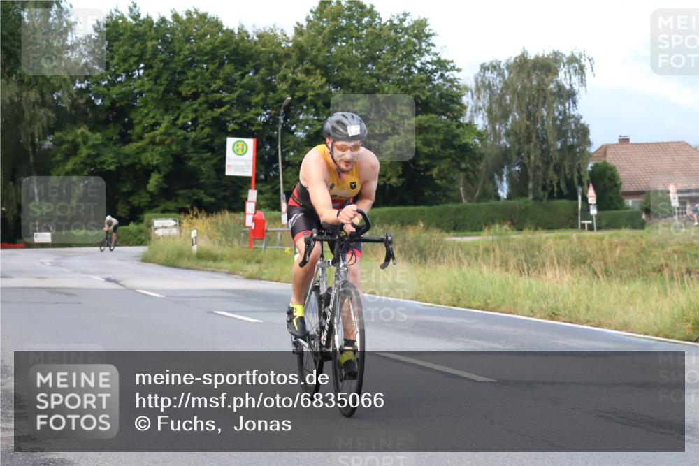 25.08.2024 - Elbe Triathlon Hamburg Fuchs,  Jonas http://msf.ph/oto/6835066 25.08.2024 08:41:24 Radfahren 91, 76, 99 meine-sportfotos.de