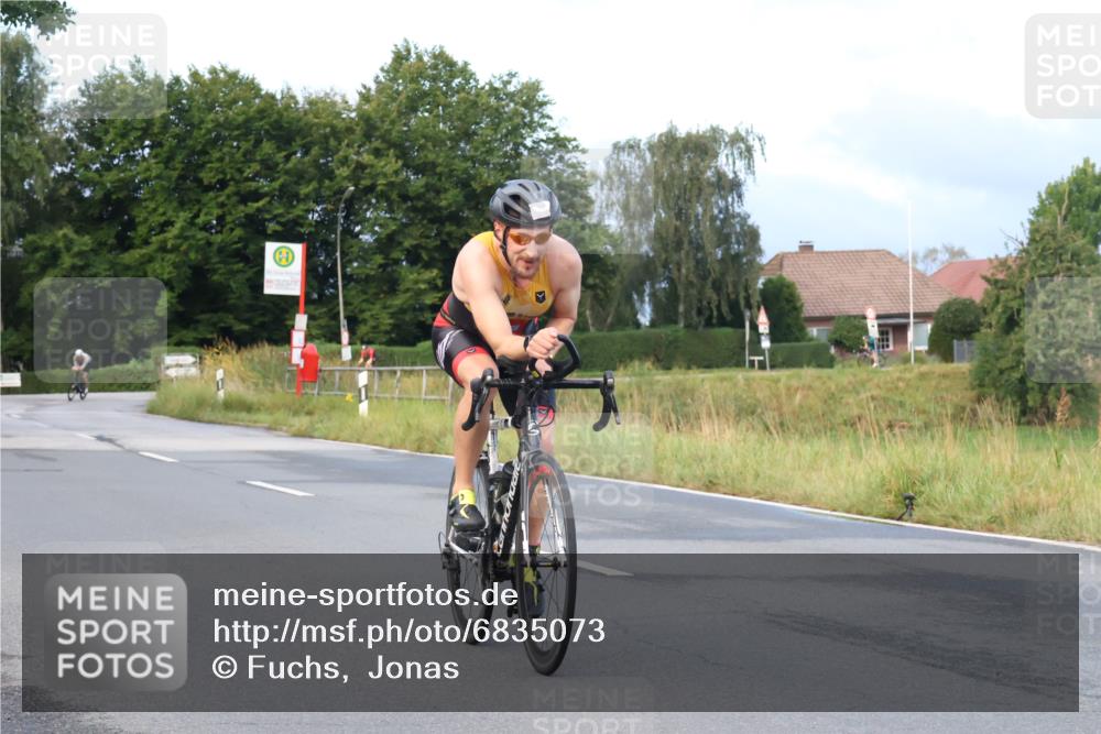25.08.2024 - Elbe Triathlon Hamburg Fuchs,  Jonas http://msf.ph/oto/6835073 25.08.2024 08:41:24 Radfahren 91, 76, 99 meine-sportfotos.de