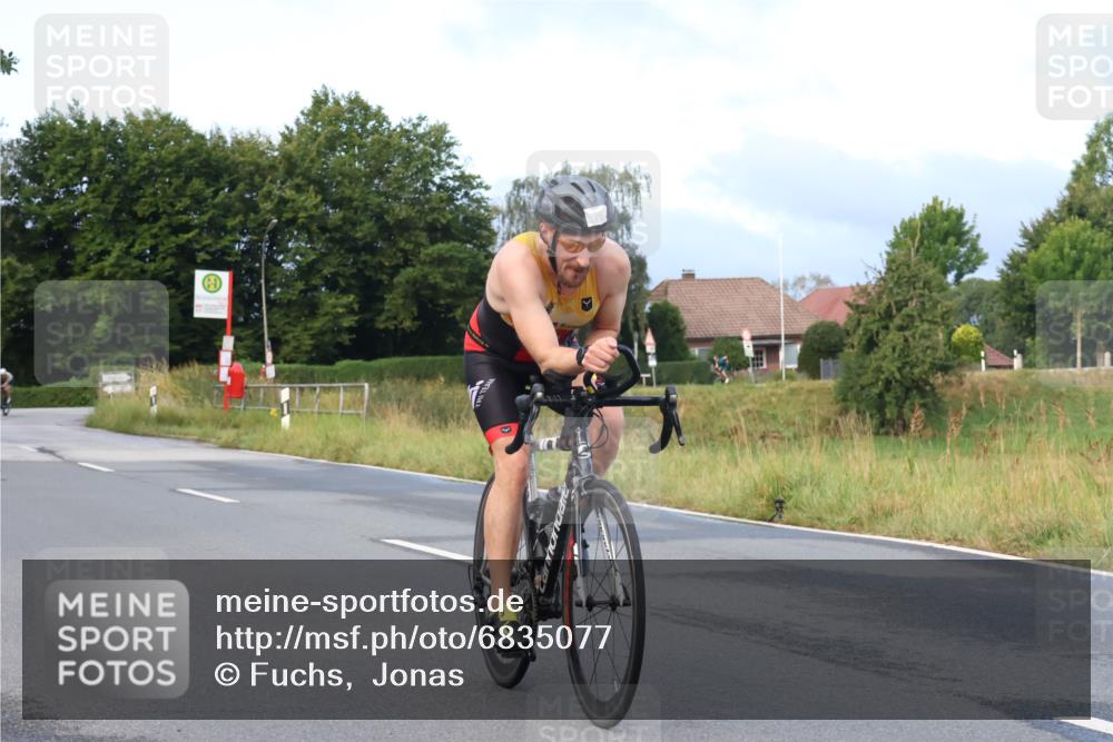 25.08.2024 - Elbe Triathlon Hamburg Fuchs,  Jonas http://msf.ph/oto/6835077 25.08.2024 08:41:24 Radfahren 91, 76, 99 meine-sportfotos.de