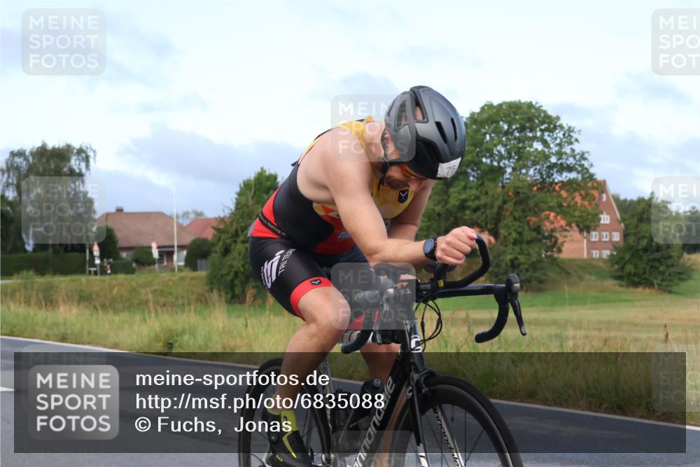 25.08.2024 - Elbe Triathlon Hamburg Fuchs,  Jonas http://msf.ph/oto/6835088 25.08.2024 08:41:25 Radfahren 76, 99 meine-sportfotos.de