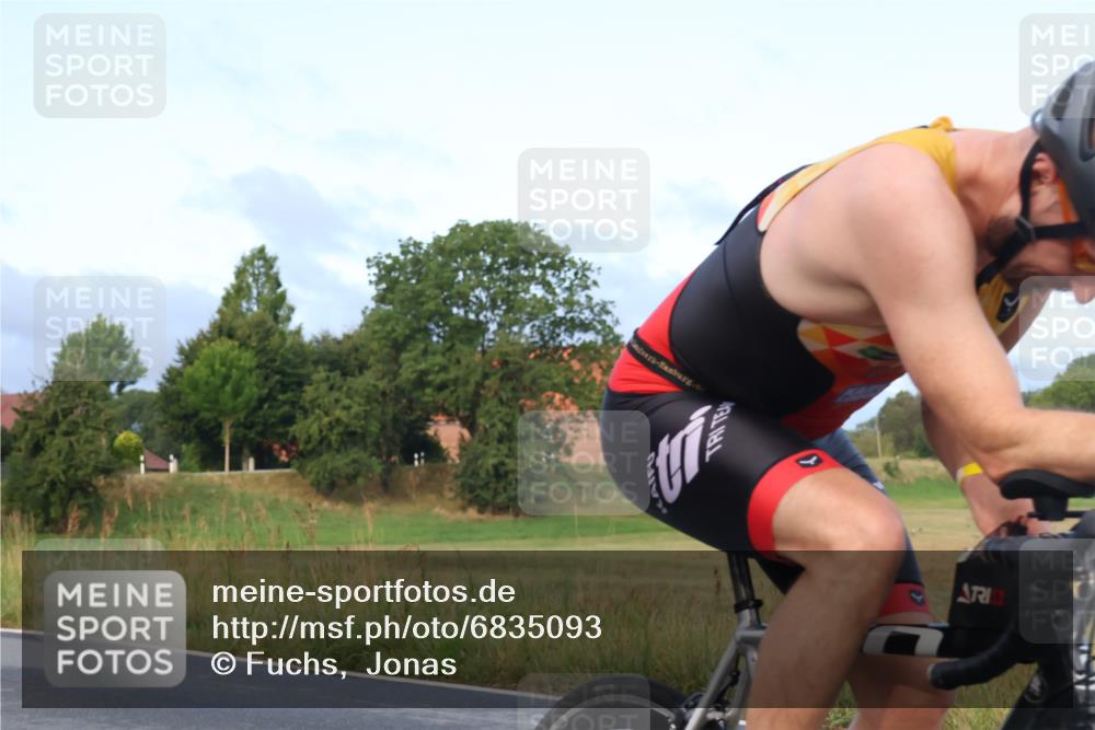 25.08.2024 - Elbe Triathlon Hamburg Fuchs,  Jonas http://msf.ph/oto/6835093 25.08.2024 08:41:25 Radfahren 76, 99 meine-sportfotos.de
