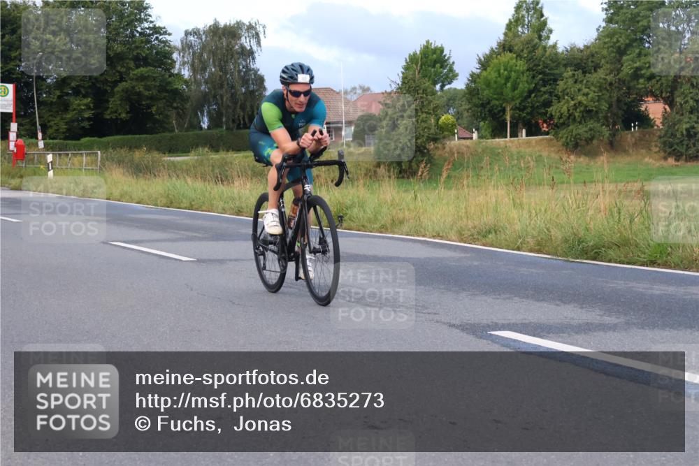 25.08.2024 - Elbe Triathlon Hamburg Fuchs,  Jonas http://msf.ph/oto/6835273 25.08.2024 08:41:36 Radfahren 77, 42 meine-sportfotos.de