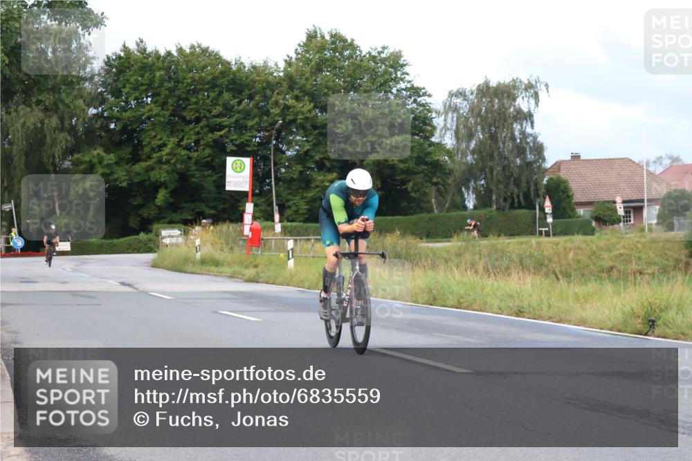 25.08.2024 - Elbe Triathlon Hamburg Fuchs,  Jonas http://msf.ph/oto/6835559 25.08.2024 08:42:50 Radfahren 48, 61 meine-sportfotos.de