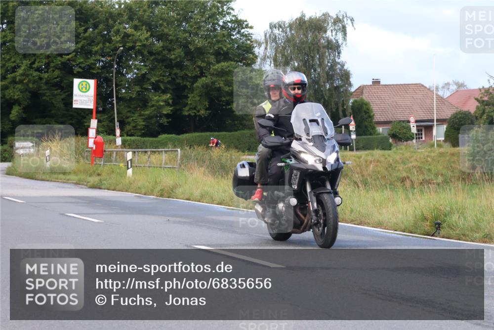 25.08.2024 - Elbe Triathlon Hamburg Fuchs,  Jonas http://msf.ph/oto/6835656 25.08.2024 08:42:56 Radfahren 61, 52 meine-sportfotos.de