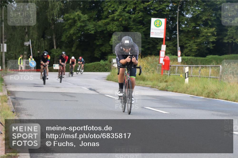 25.08.2024 - Elbe Triathlon Hamburg Fuchs,  Jonas http://msf.ph/oto/6835817 25.08.2024 08:43:11 Radfahren 35, 94, 64, 86 meine-sportfotos.de