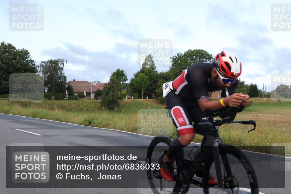 25.08.2024 - Elbe Triathlon Hamburg Fuchs,  Jonas http://msf.ph/oto/6836033 25.08.2024 08:43:24 Radfahren 33, 58, 69 meine-sportfotos.de