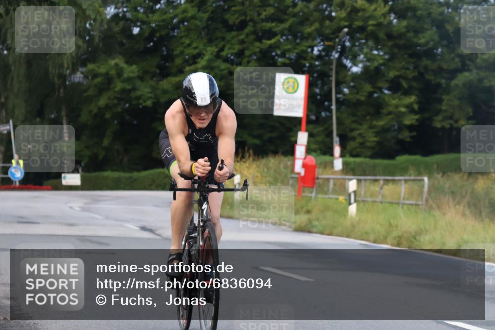 25.08.2024 - Elbe Triathlon Hamburg Fuchs,  Jonas http://msf.ph/oto/6836094 25.08.2024 08:43:34 Radfahren 69, 83 meine-sportfotos.de