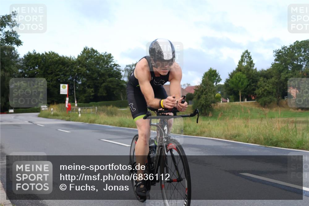 25.08.2024 - Elbe Triathlon Hamburg Fuchs,  Jonas http://msf.ph/oto/6836112 25.08.2024 08:43:35 Radfahren 69, 83 meine-sportfotos.de