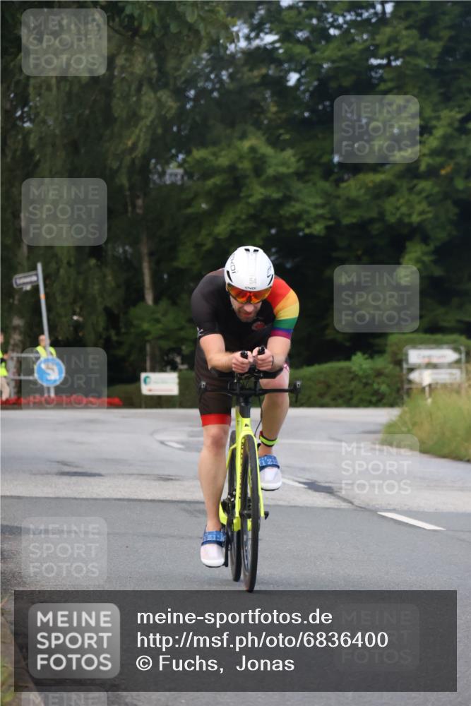 25.08.2024 - Elbe Triathlon Hamburg Fuchs,  Jonas http://msf.ph/oto/6836400 25.08.2024 08:44:39 Radfahren 55, 54 meine-sportfotos.de