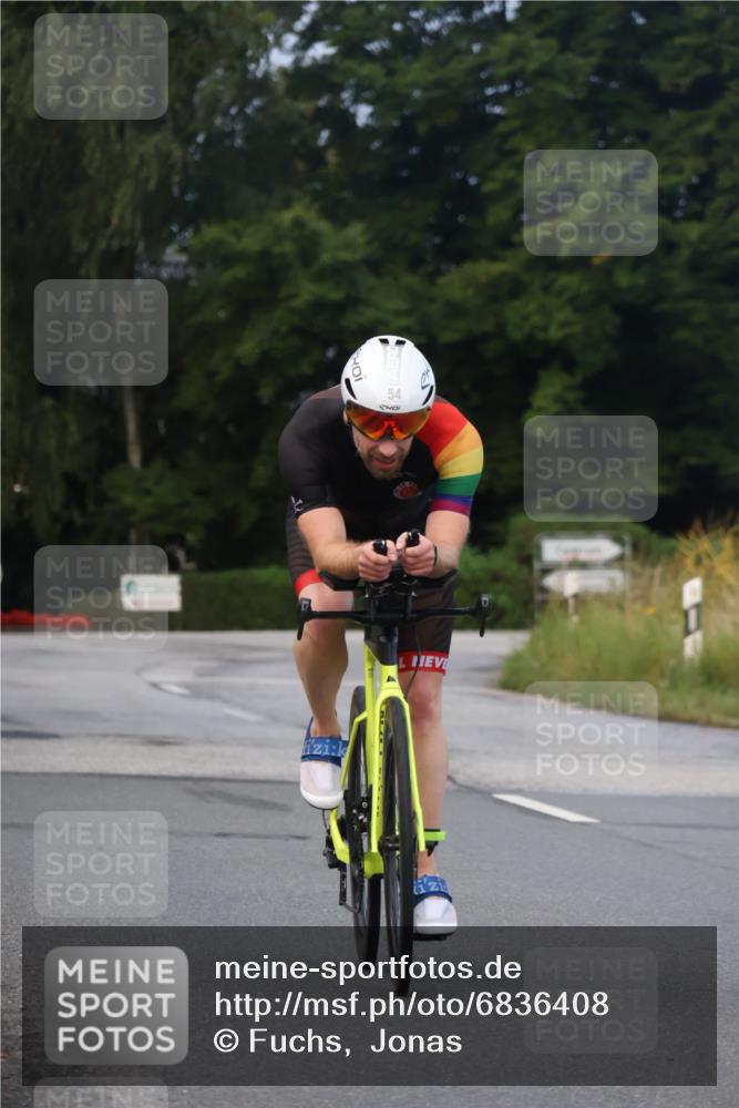 25.08.2024 - Elbe Triathlon Hamburg Fuchs,  Jonas http://msf.ph/oto/6836408 25.08.2024 08:44:39 Radfahren 55, 54 meine-sportfotos.de