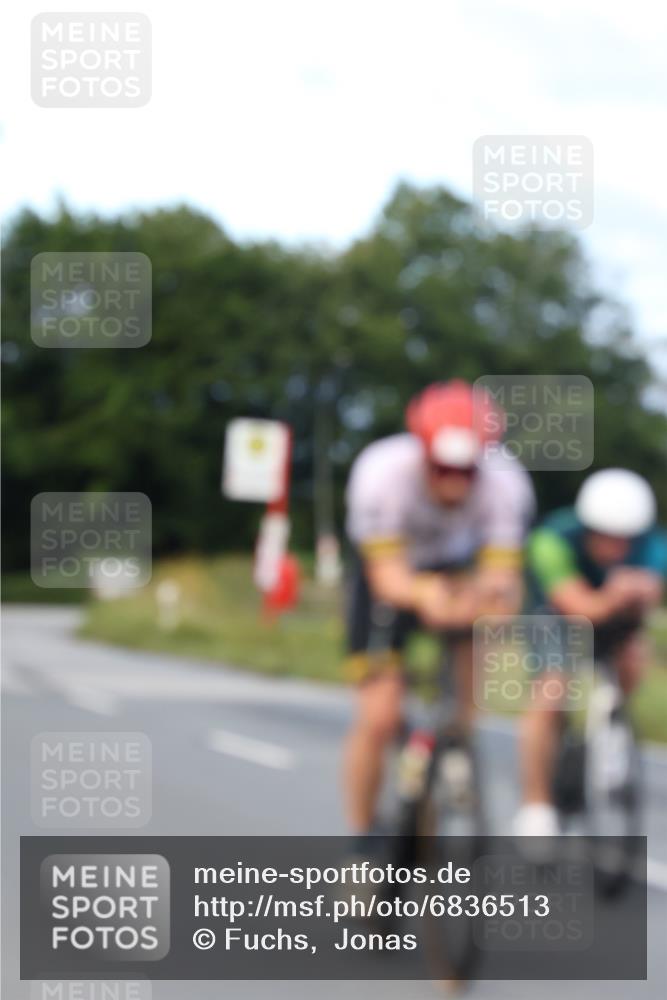 25.08.2024 - Elbe Triathlon Hamburg Fuchs,  Jonas http://msf.ph/oto/6836513 25.08.2024 08:44:49 Radfahren 87, 70, 43 meine-sportfotos.de