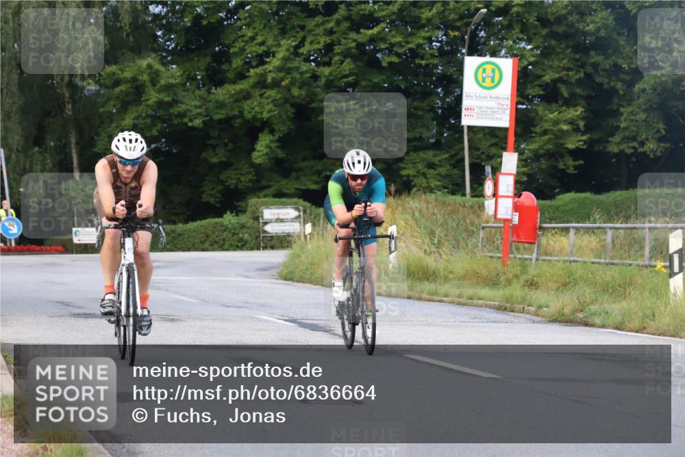 25.08.2024 - Elbe Triathlon Hamburg Fuchs,  Jonas http://msf.ph/oto/6836664 25.08.2024 08:46:05 Radfahren 44, 93 meine-sportfotos.de